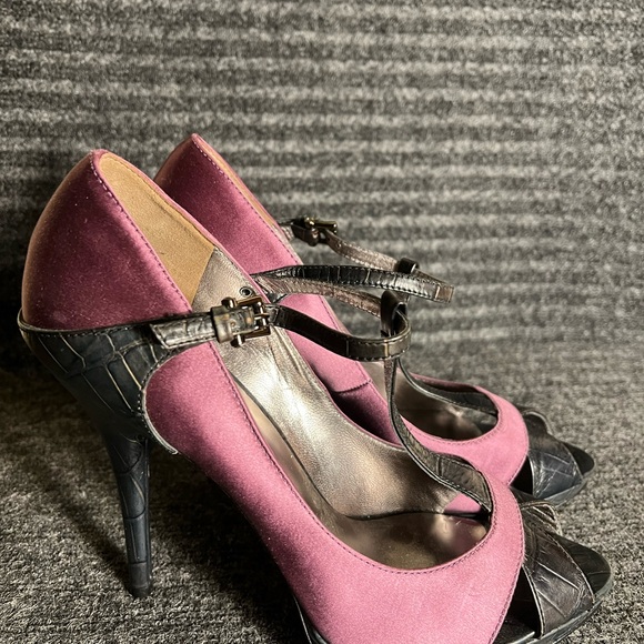 MARCIANO GUESS R- LIANNE Purple Multi RUNWAY SHOES Heels size 10 with box retro - Picture 8 of 15